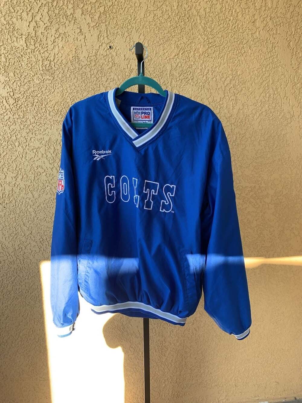 Vintage Reebok Indianapolis Colts NFL Pro Line Pullover Windbreaker Jacket Size